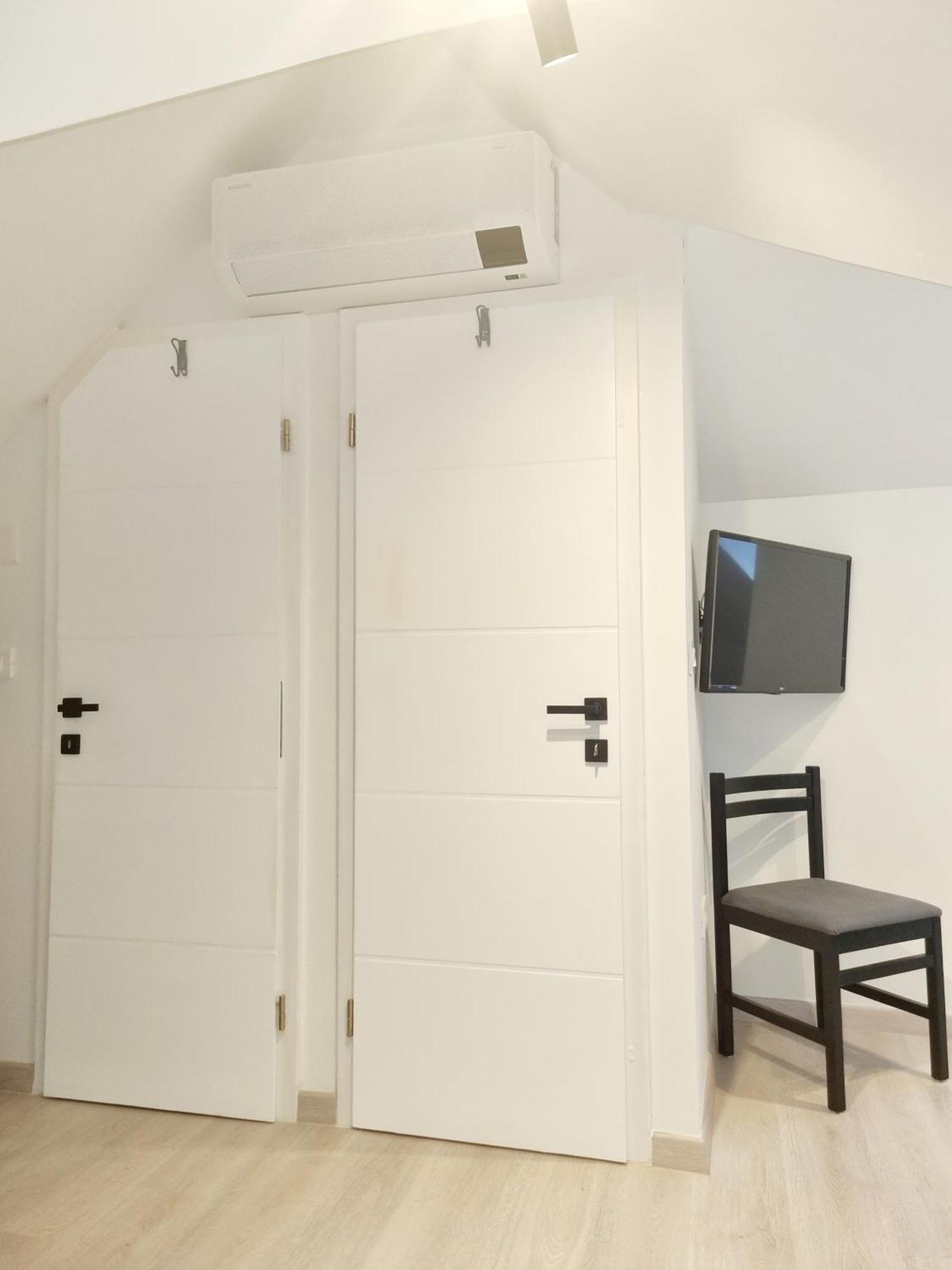 Apartment Marich *